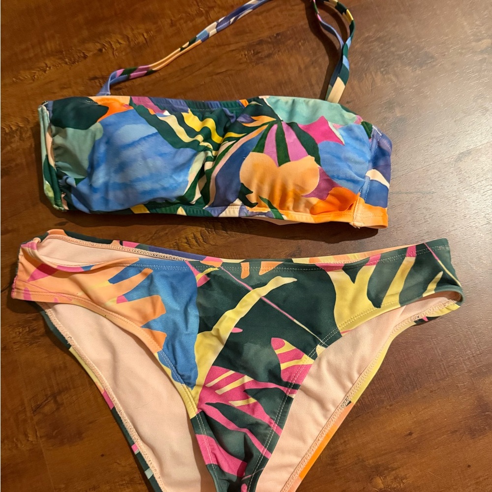 Tropical Print Bikini Set